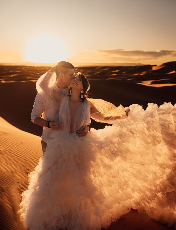 Brautpaarshooting in der Wüste Marokkos